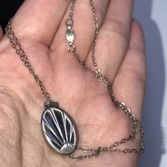 19" Vintage Cable chain with Onyx Starburst Pendant - Picture 8 of 16